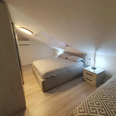 Apartment The Penthouse Tirana
